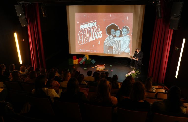 "Pequenos Grandes Laços" promove reflexão sobre desenvolvimento e bem-estar infantil em Mondim de Basto