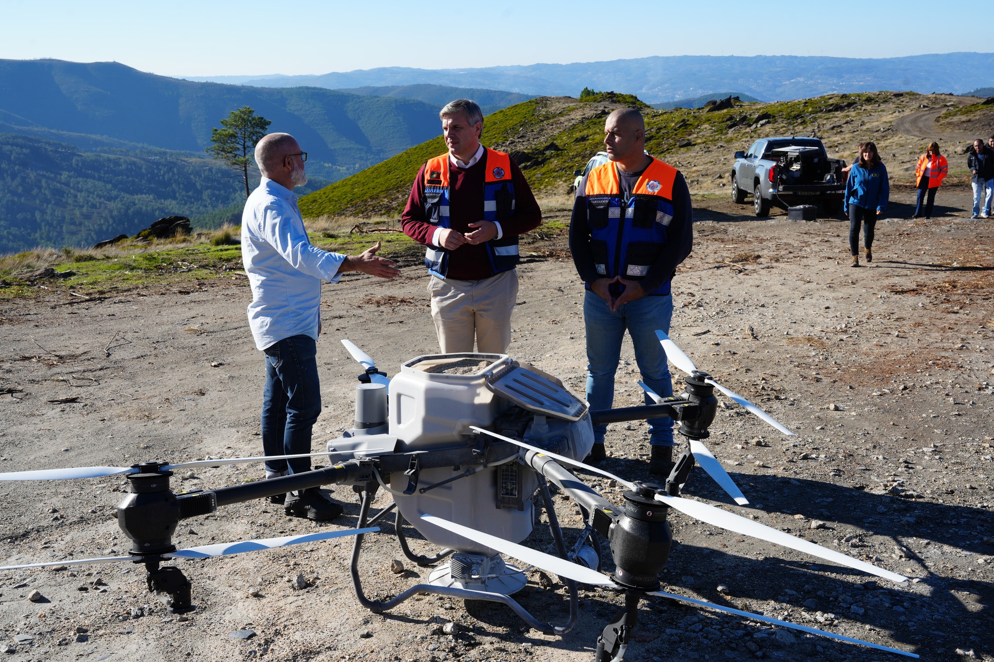 Mondim de Basto reforça trabalhos de estabilização e recuperação da área ardida