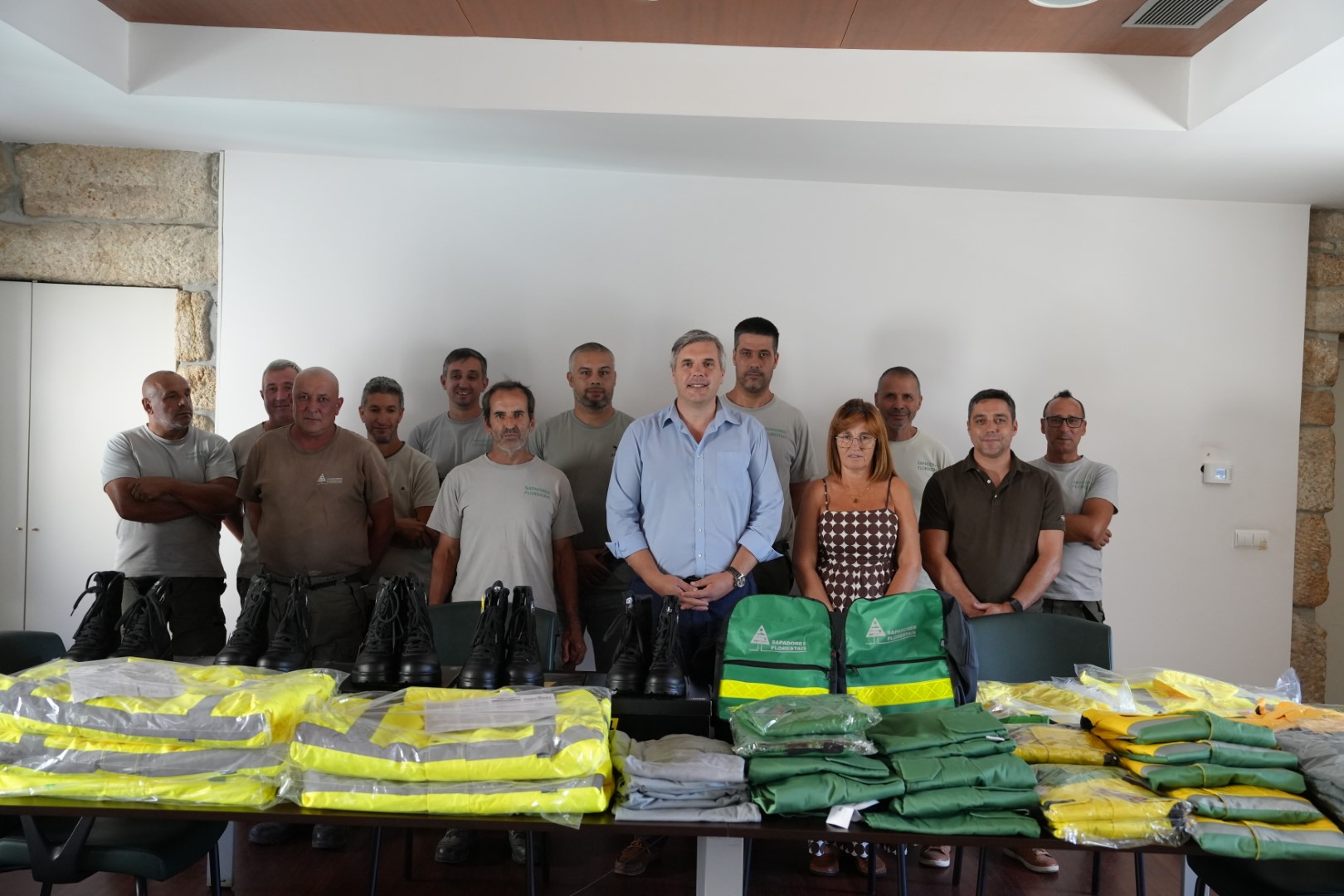 Município reforça segurança dos Sapadores Florestais com novo equipamento de proteção individual