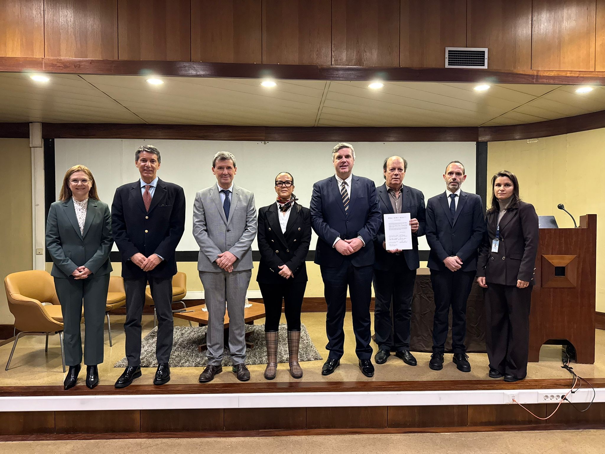 Assinatura Carta de Compromisso