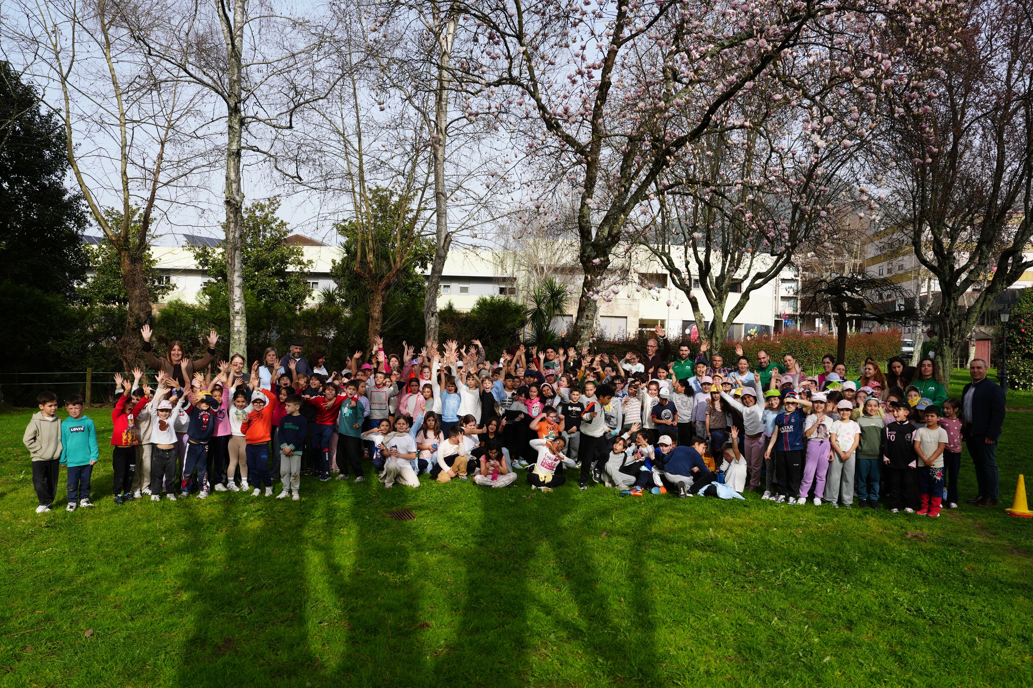 Grupo de crianças nas atividades