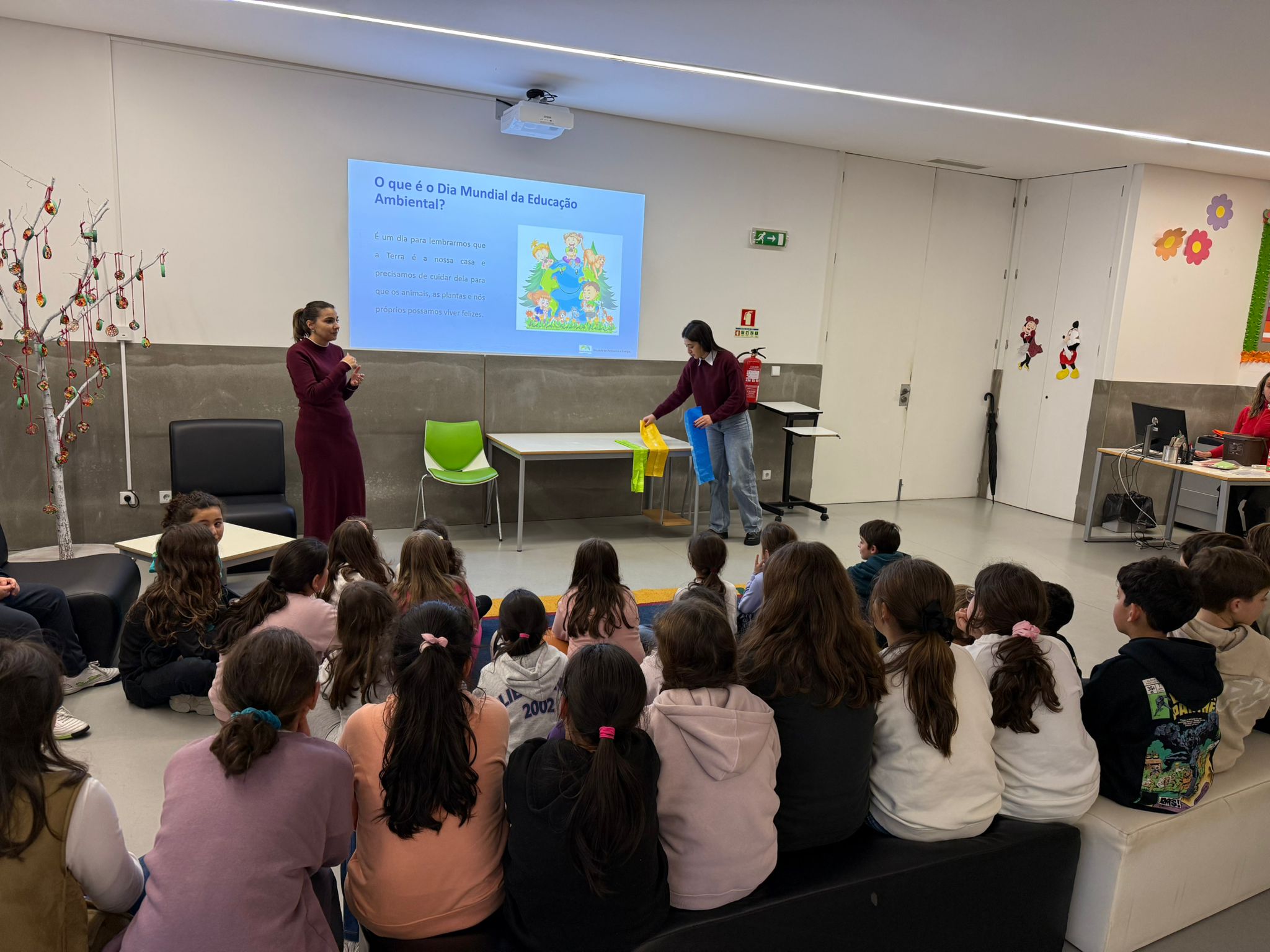 Sessão de Educação Ambiental no Centro Escolar